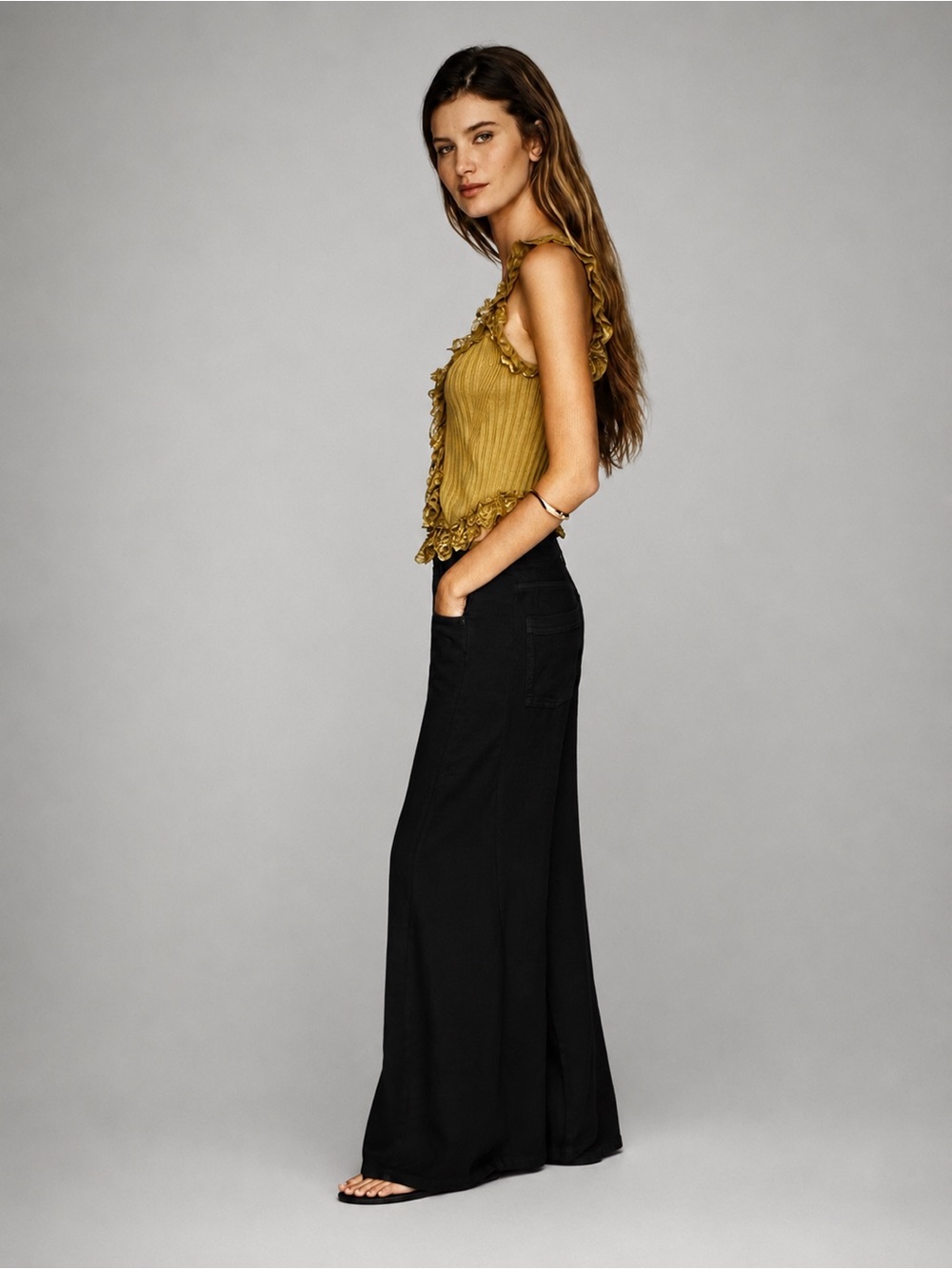 New with Tag! Anthropologie Pilcro Adi Black Wide Flare Leg sz 32 - Picture 4 of 13
